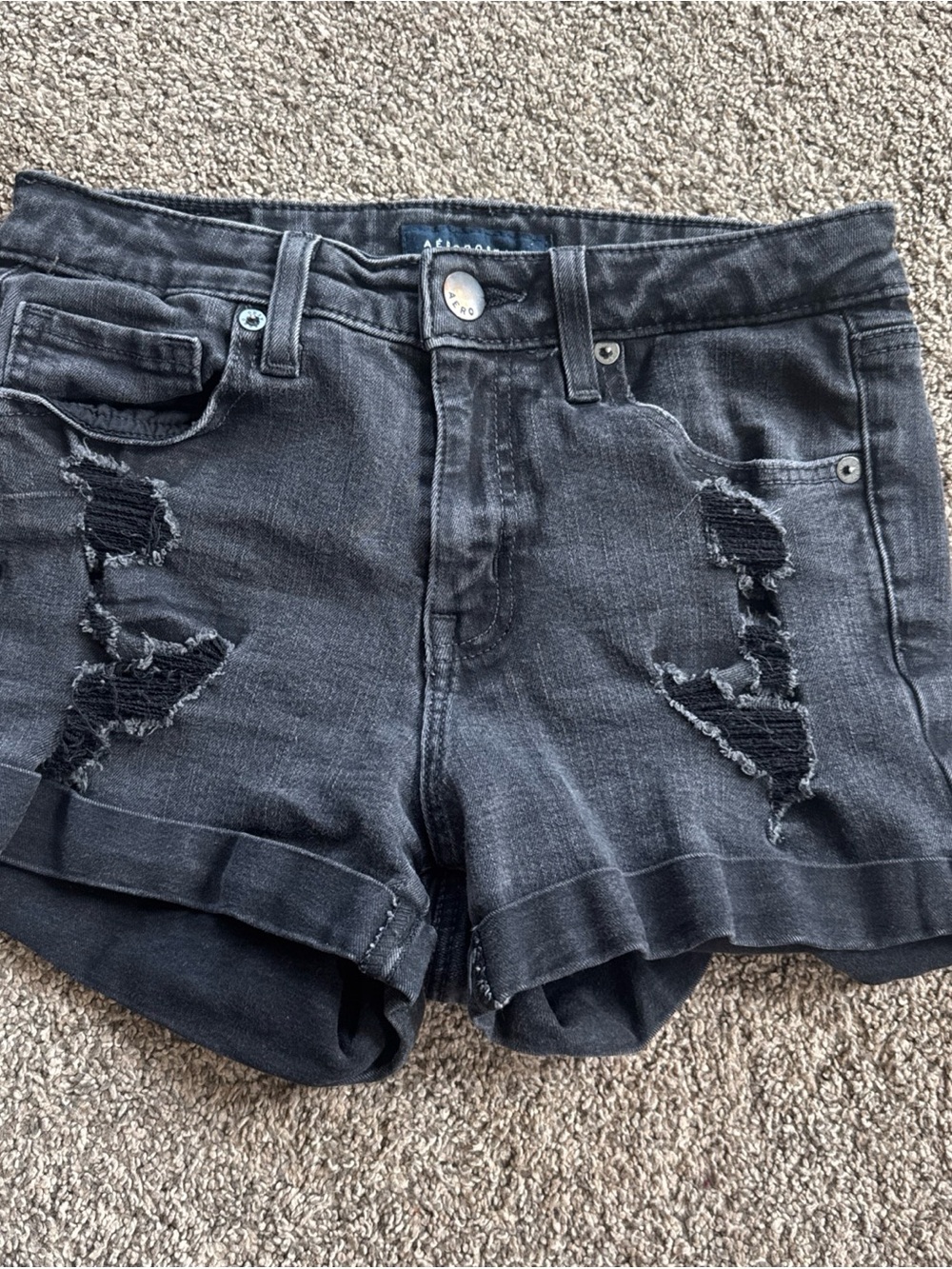 Aeropostale High Rise MIDI Black Distressed Women's Size 6 Denim Shorts EUC